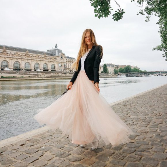 The stunning Gala tutu tulle skirt - Powder Pink - Wedding skirt - Picture 2 of 9